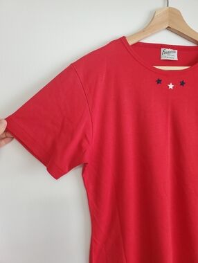 Vintage Francisca By Koret Oversized XS Red Basic Crew T-shirt Stars Embroidery
